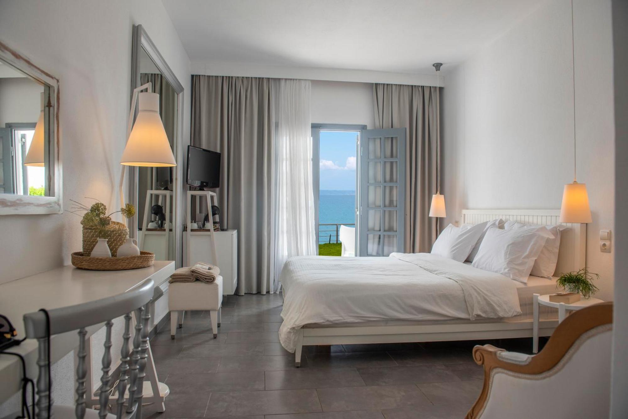 White Suites Resort อาฟิโตส ภายนอก รูปภาพ
